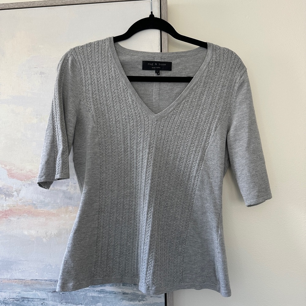 Gray V neck sweater top